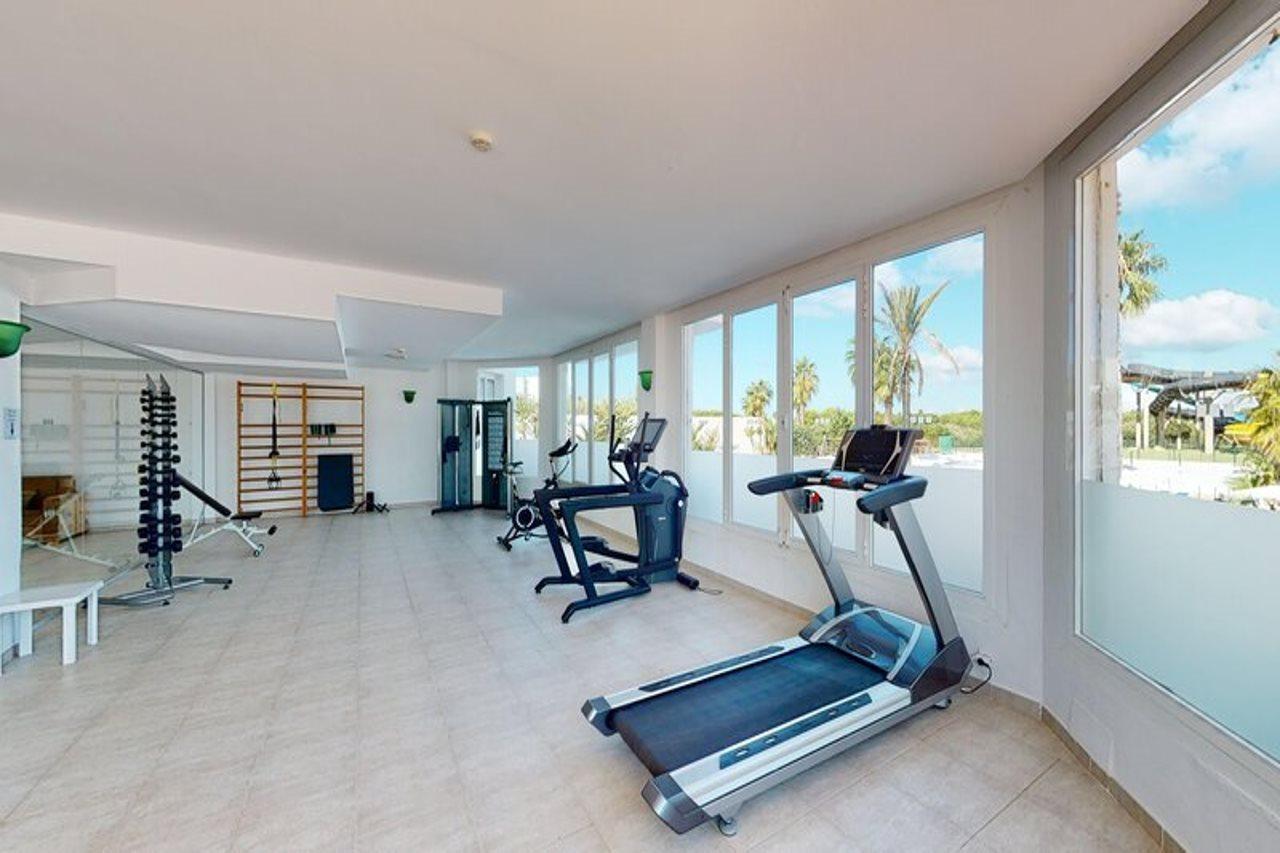 Marinda Garden Aparthotel Кала'н Бош Екстериор снимка