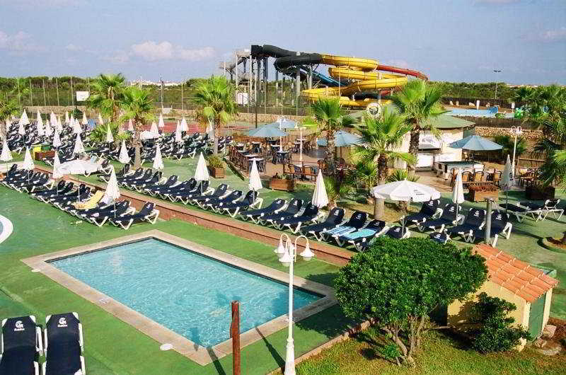 Marinda Garden Aparthotel Кала'н Бош Екстериор снимка