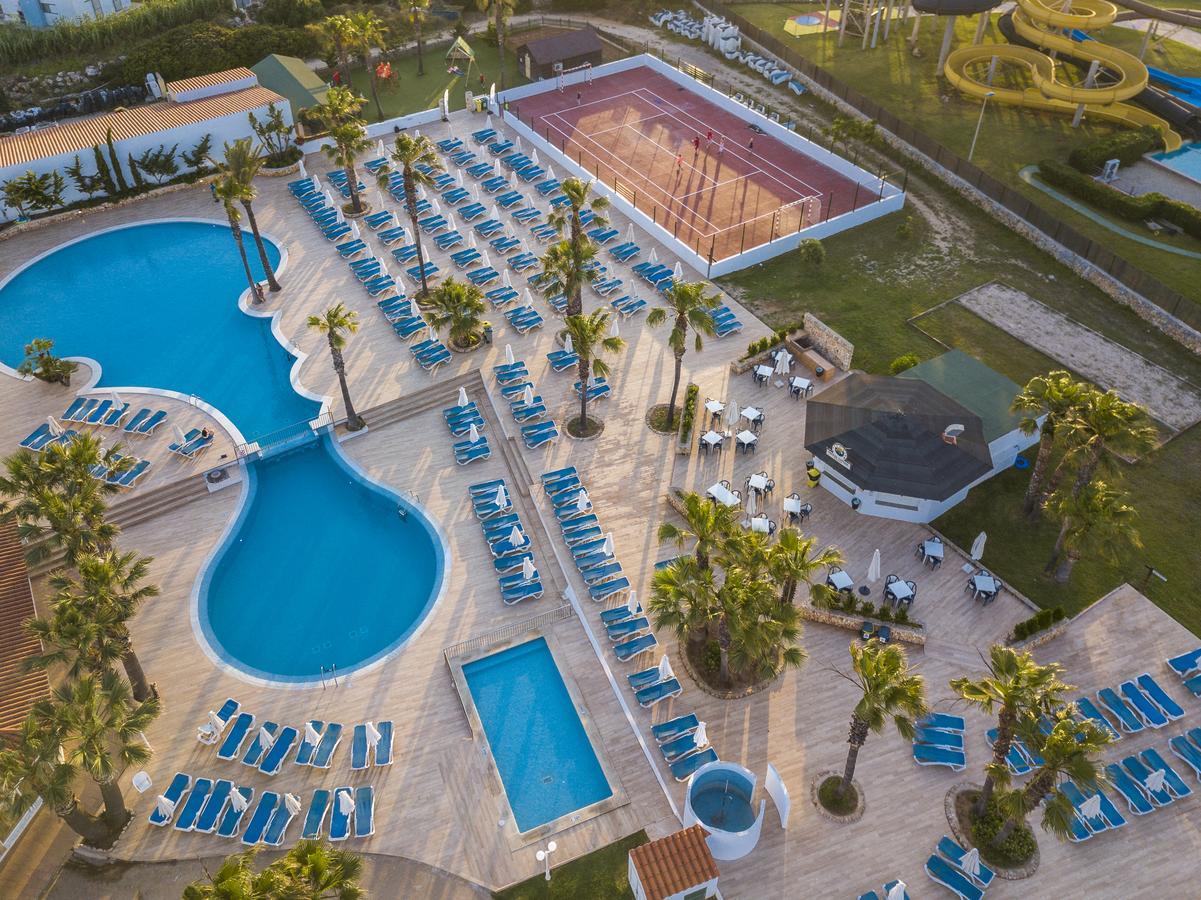 Marinda Garden Aparthotel Кала'н Бош Екстериор снимка