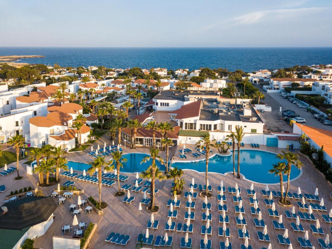 Marinda Garden Aparthotel Кала'н Бош Екстериор снимка