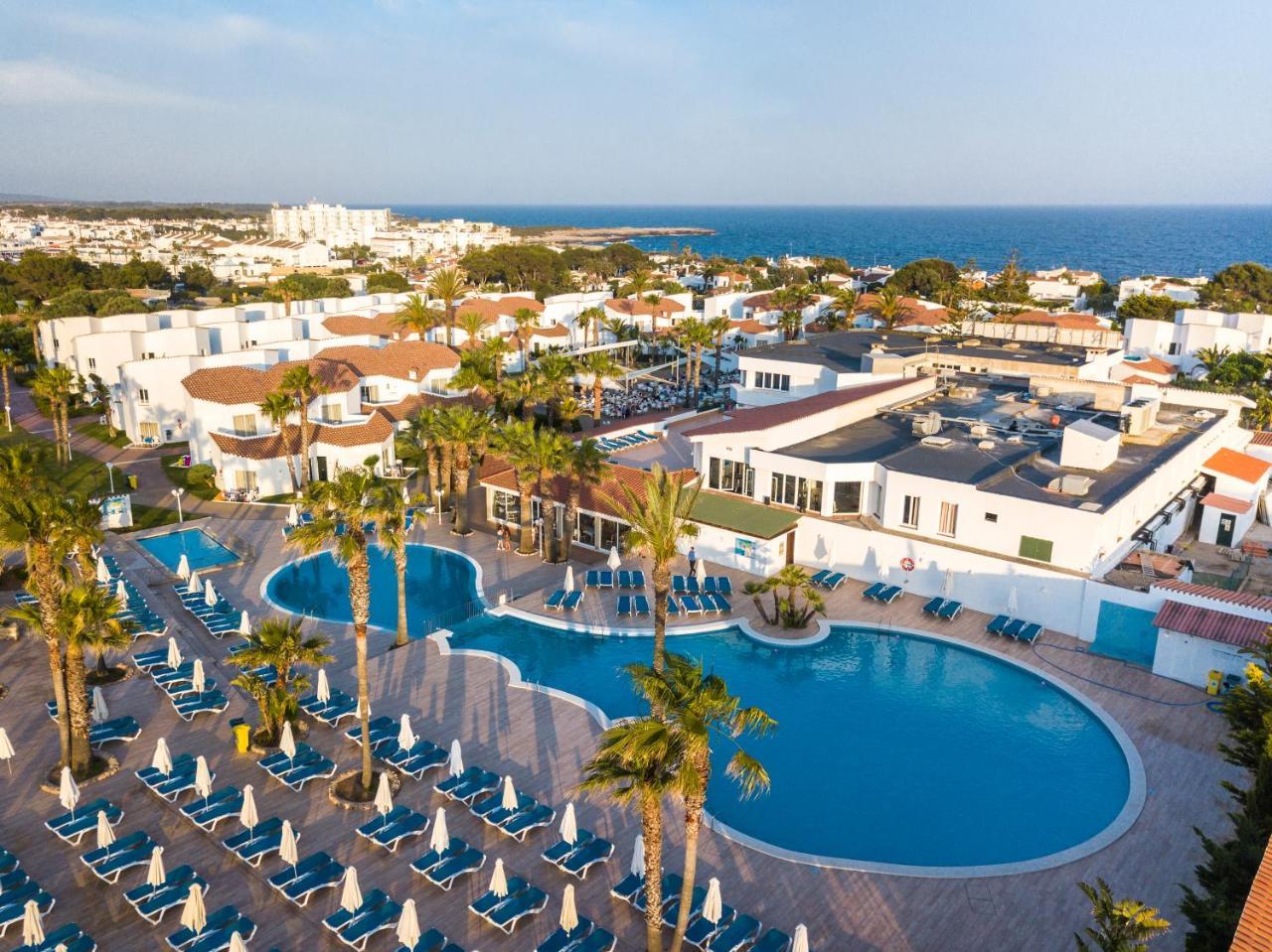 Marinda Garden Aparthotel Кала'н Бош Екстериор снимка